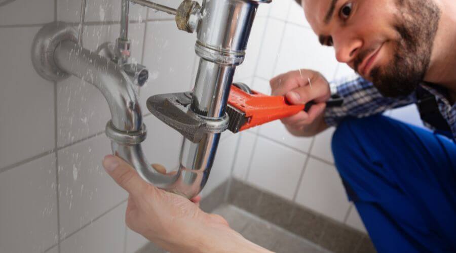 Toilet leak repair in Kingston, RI